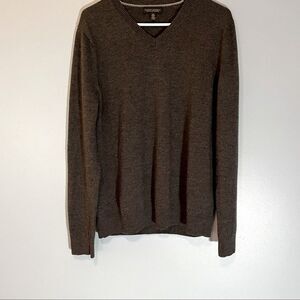 Banana Republic men’s charcoal gray extra fine merino wool v-neck sweater sz XL
